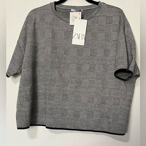 Zara Monochrome Knit Top